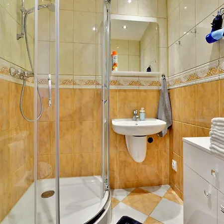 Argentis Rynek Ratusz Iv Apartment
